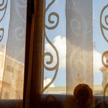 Itadhome - White Sail Apartment *