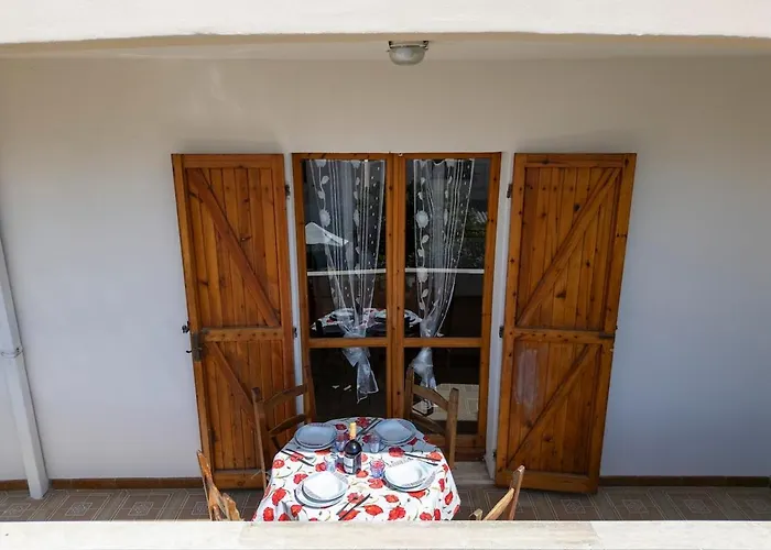 Itadhome - White Sail 公寓